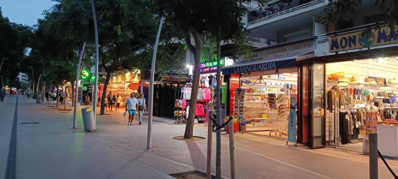 Chez Chantal 3 Chambres Au Centre Touristique De Salou Avec Garage Kültér fotó