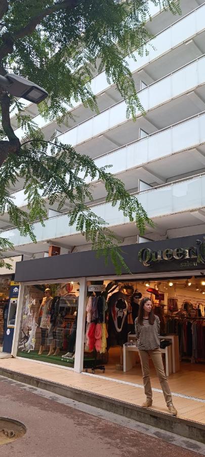 Chez Chantal 3 Chambres Au Centre Touristique De Salou Avec Garage Kültér fotó