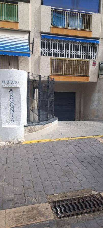Chez Chantal 3 Chambres Au Centre Touristique De Salou Avec Garage Kültér fotó