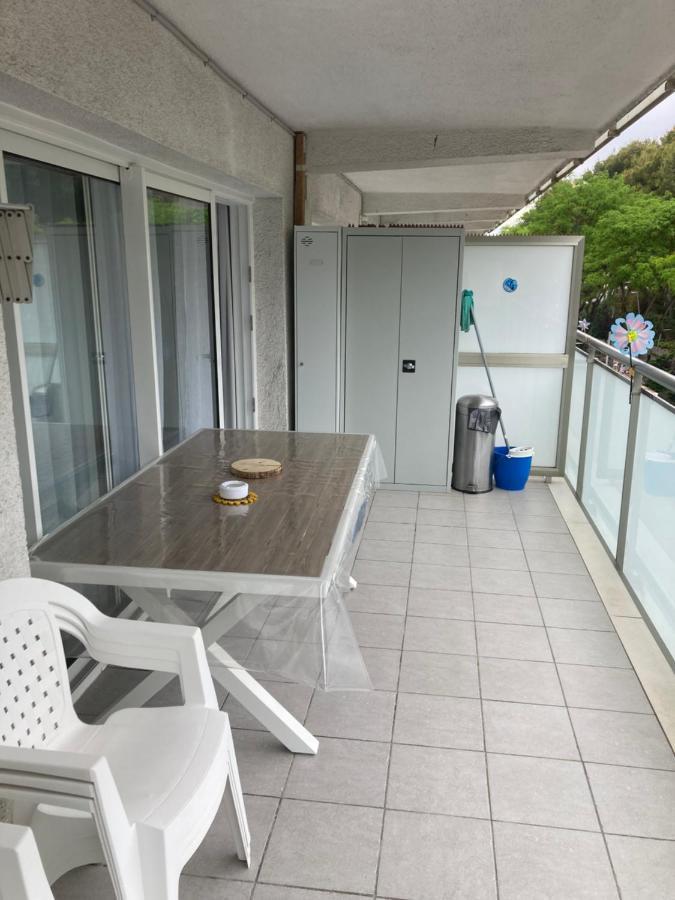 Chez Chantal 3 Chambres Au Centre Touristique De Salou Avec Garage Kültér fotó