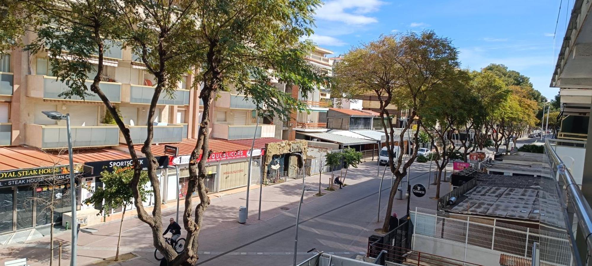 Chez Chantal 3 Chambres Au Centre Touristique De Salou Avec Garage Kültér fotó